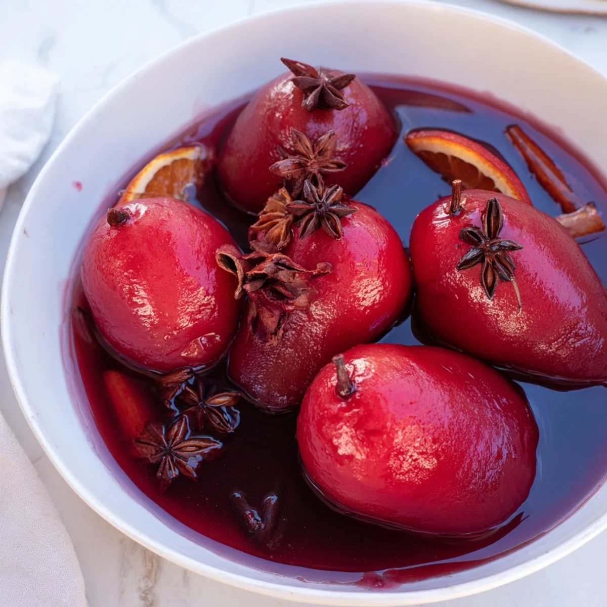 Glühwein pochierte Birnen