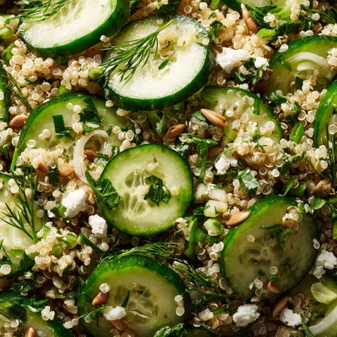 Ein Bild von einer Cucumber and Dill Quinoa Salad.